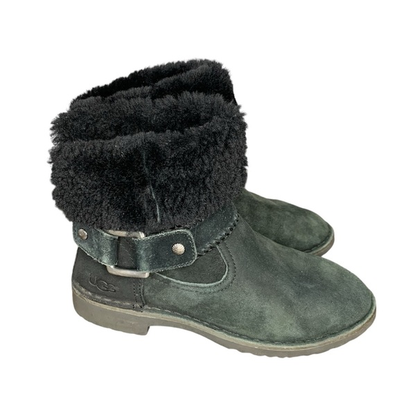 UGG Cedric style 1012360 black suede sheepskin and shearling‎ boots. Size 8 - Picture 5 of 12